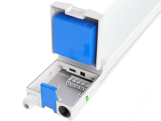 Lâmpada LED à prova de umidade D4 com até 160 LPW com Pronto para Emergência SDCM<3 220~240VAC/ 50/60Hz, Tensão de entrada 180-264VDC