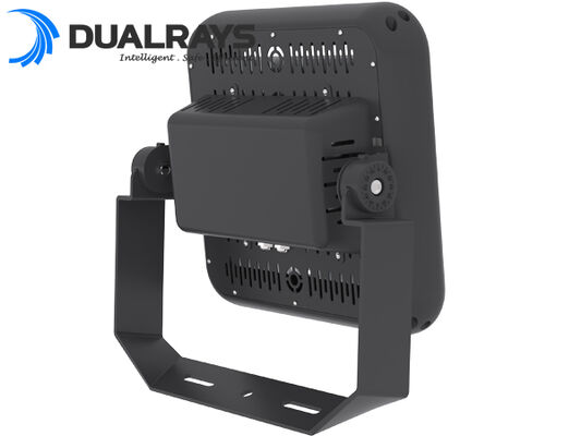 Luminária esportiva LED modular de 150W para substituição de Halogéneo Metálico de 300W com 7 anos de garantia e controlo sem fios Zigbee inteligente