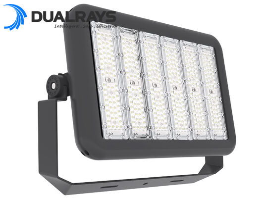 Luminária esportiva LED SPL4 de 300W para substituição de Halogeneto Metálico de 600W com 7 anos de garantia e controle sem fio Zigbee inteligente