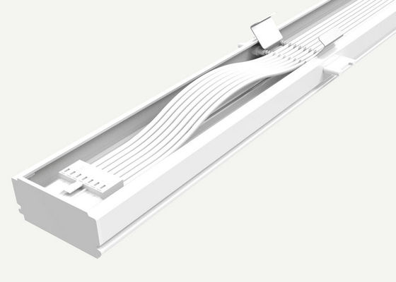 A linha linear universal PC conduzido 5ft do retrofit LM5 da luz 55W do tubo da versão IP65 não cobre nenhum IR UV Mercury Free